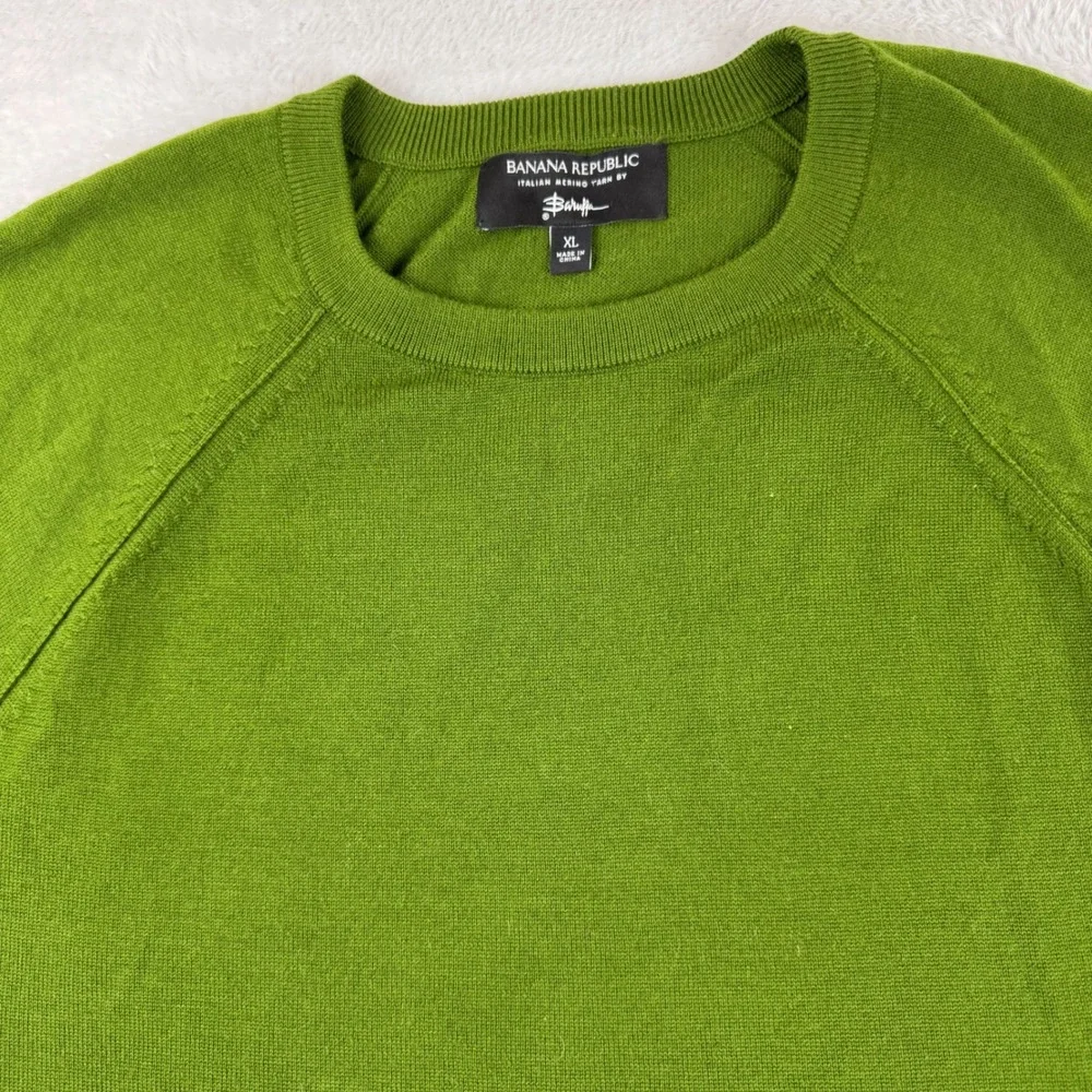 Banana Republic Sweater Mens XL Green Italian Merino Wool Crew Neck Raglan